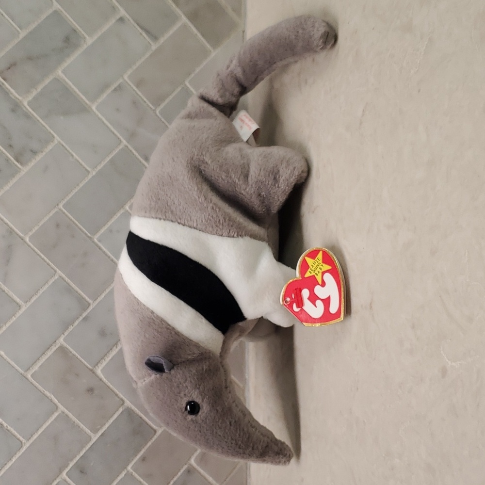 RETIRED ANTEATER Beannie